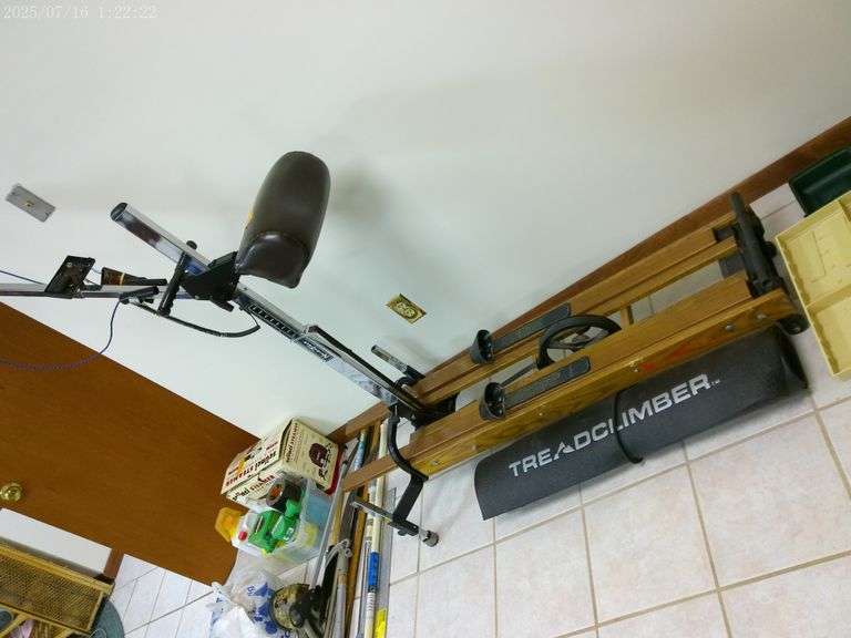 Nordic Trac and mat. In basement