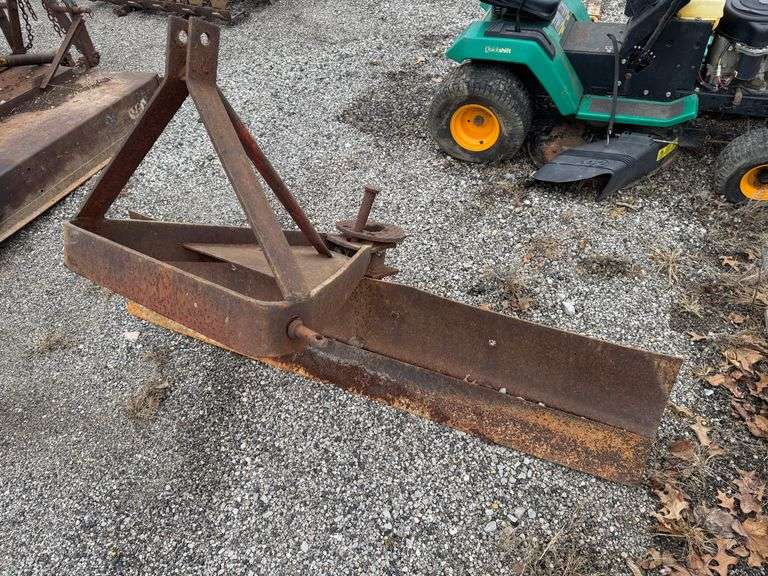 3pt hitch 6' grader blade