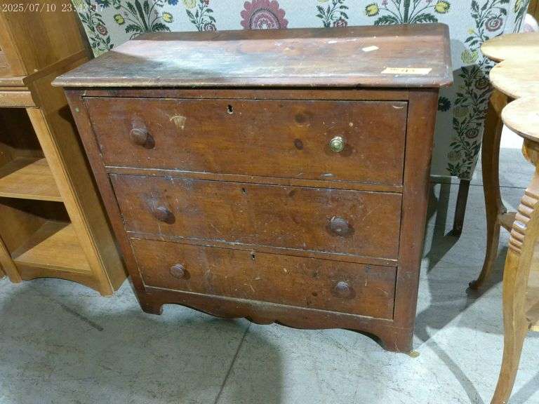 310 - 43 Primitive chest of drawers 3 dove tail drawers. 3' wide x 17" deep x 32" tall