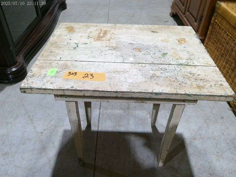 303 - 23 Primitive accent table white old paint. 21" wide x 16.5 deep x 20" tall