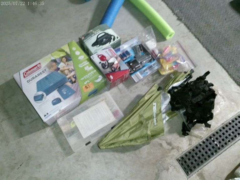 Air mattress, 2 air mattress pumps, sports umbrella, led spotlight, fishing supplies
