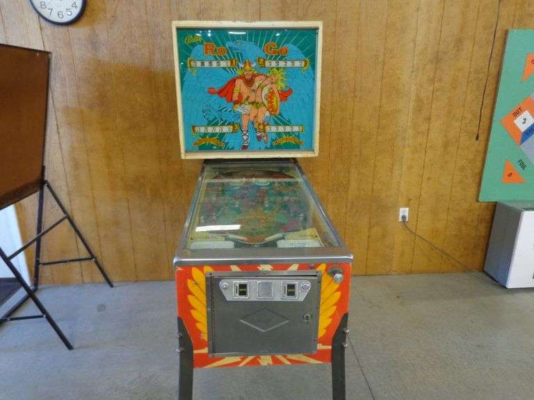 Pin Head Machine Pin Ball Machine - Mensendiek Real Estate and Auction Professionals