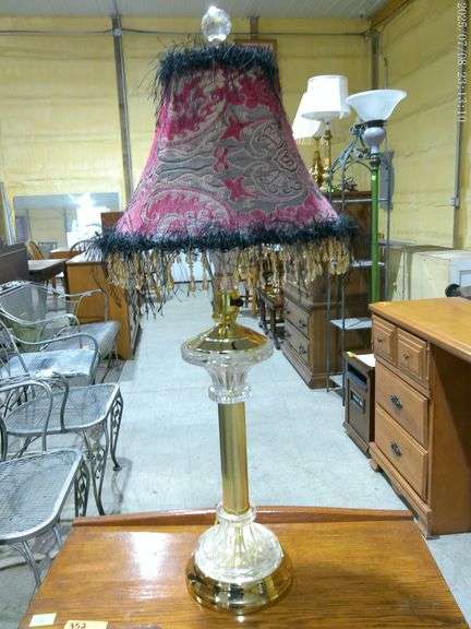 352 Table lamp with red and black beaded fringe on shade, gold tone/glass base. Very good condition