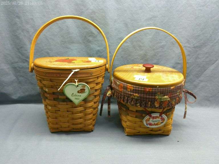 Longaberger Autumn basket with tie-on, lid, liner, protector 1993; Autumn Maple Leaf basket with tie