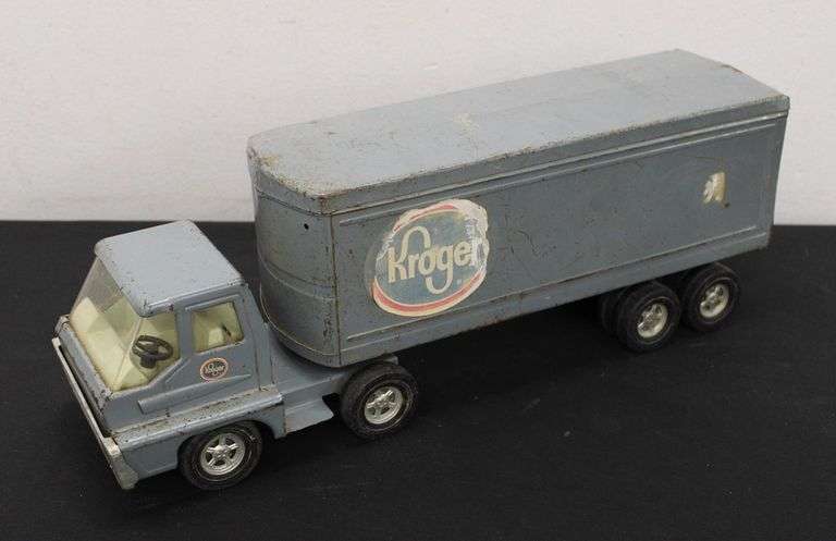 Vintage ERTL Kroger Semi