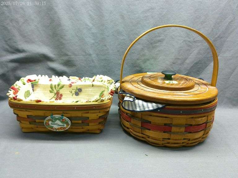 Longaberger Crisco American Cookie basket with lid, liner, protector 1992; Bakerr's Bounty basket wi