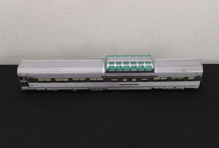 Atlas O-Scale California Zephyr Train Car
