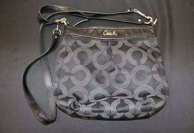 Coach Shoulder Bag