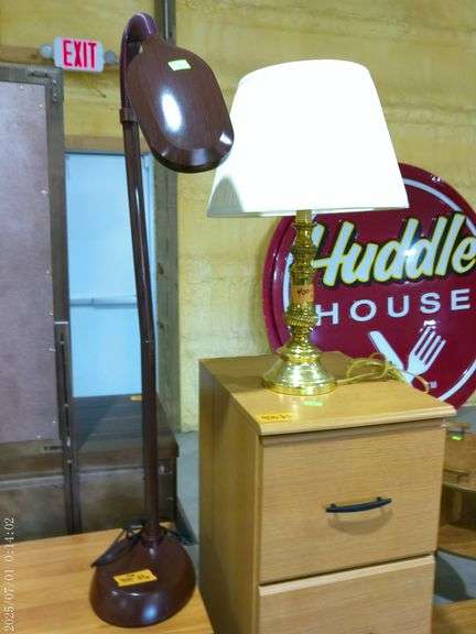 400 - floor reading lamp