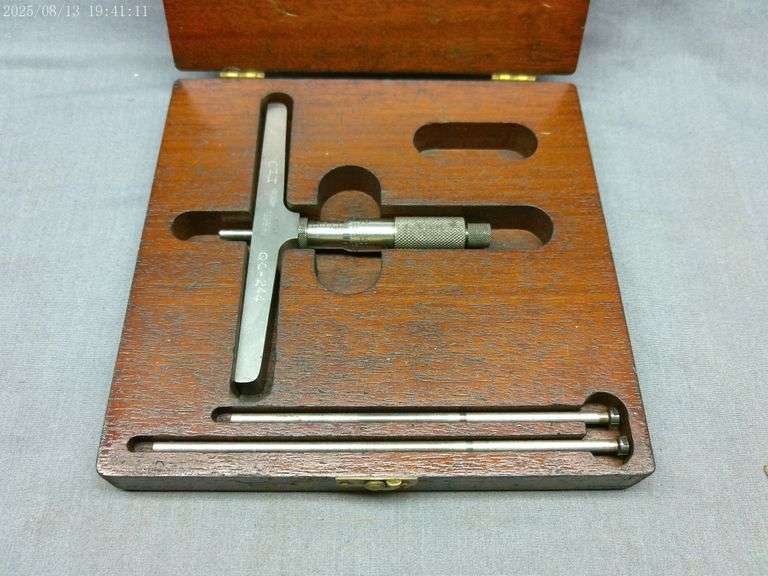 Lufkin 5" base depth micrometer, 0-3". In box