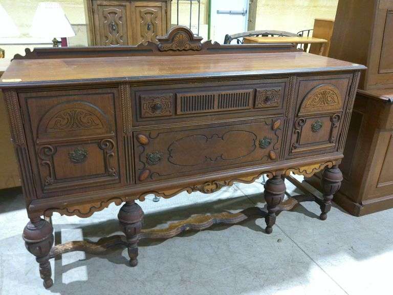 353 Vintage wooden sideboard buffet with intricate carvings. 65"x21"x38"