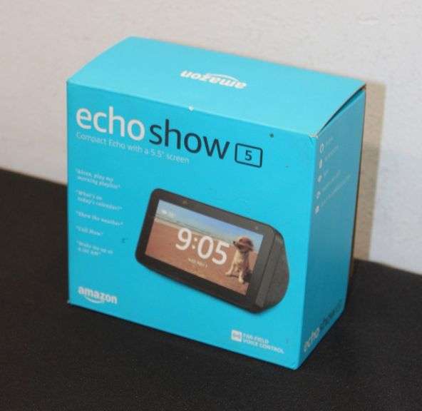 NIB Amazon Echo Show 5 (1st Gen)