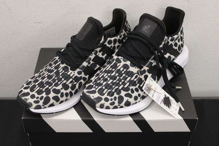 Adidas Swift Run 1.0