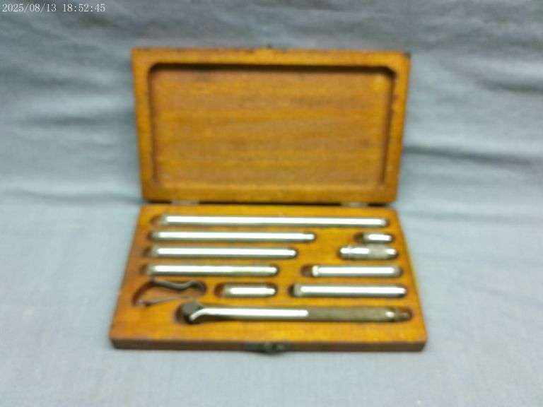 Lufkin inside mics 1.5" - 8". In box