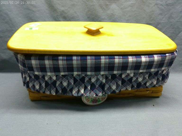 Longaberger vanity basket with Mother's Day tie-on, Longaberger lid, liner and protector and divided