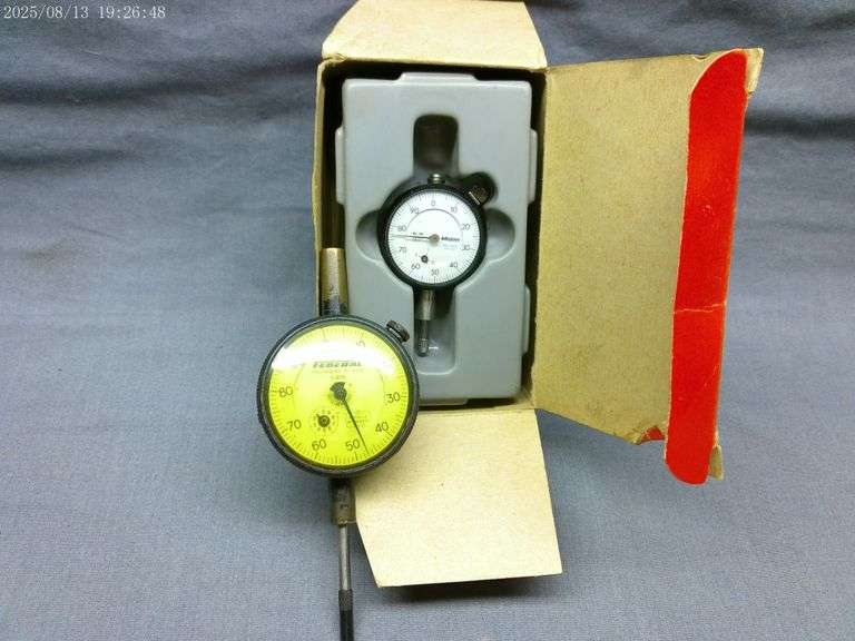 Federal 1" travel indicator & Mitutoyo .25" indicator. Works well