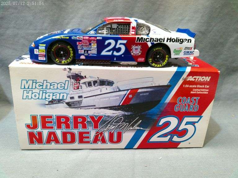 Die cast 1:24 scale car - Jerry Nadeau, in box