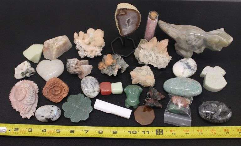 Rock / Stone Décor