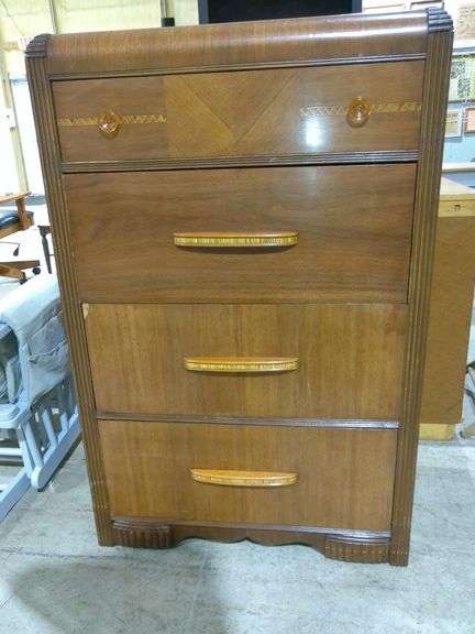 456 - Art Deco waterfall chest of drawers, dovetail drawers. 31"x18"x48"