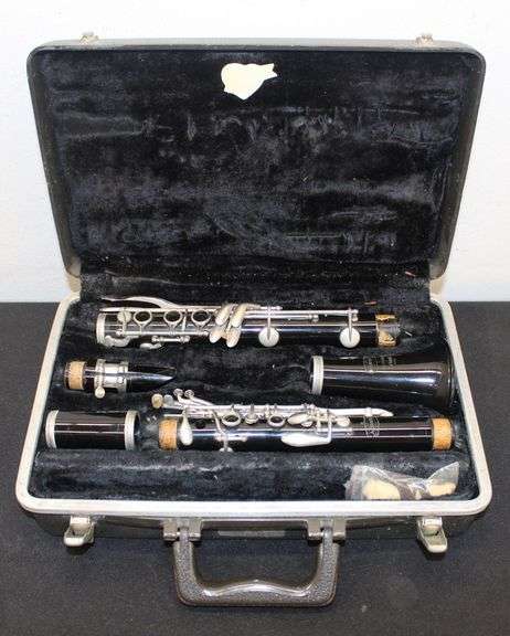 Selmer Bundy Clarinet