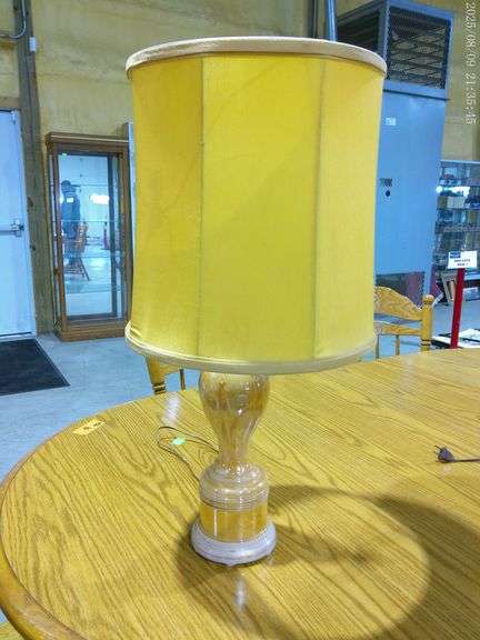 452 - Vintage table lamp Venetian glass luster details on the base. 26" tall