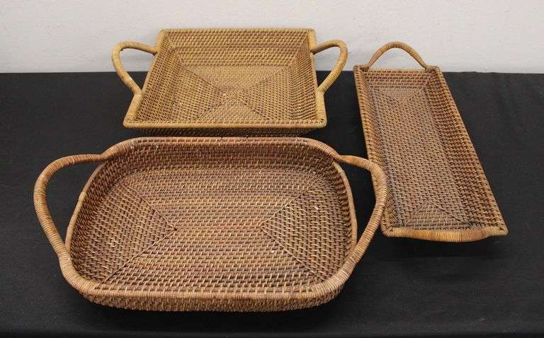 Pampered Chef Wicker Trays
