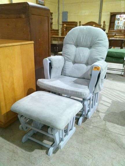 456 - Gray glider rocker with ottoman. Clean