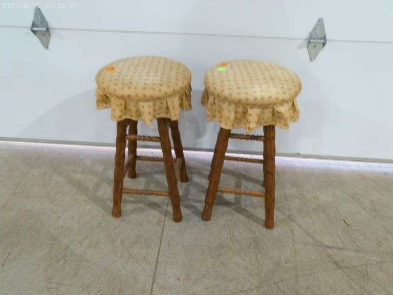 502- Pair of padded seat oak 24" barstools. Tops are soiled