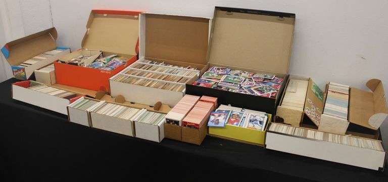 Large Sports Card Lot