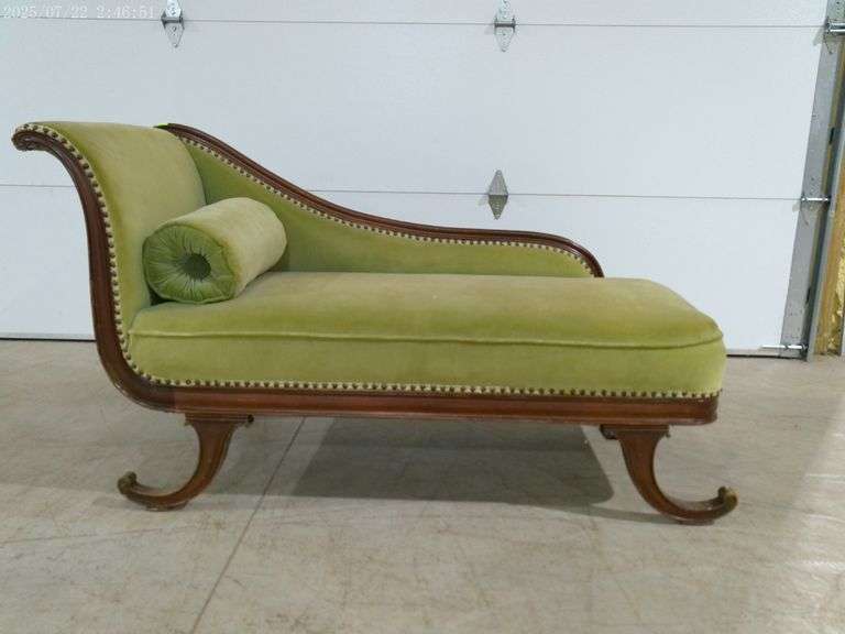 562 - Vintage Victorian style chaise lounge with green velvet upholstery and wood frame. Some stains