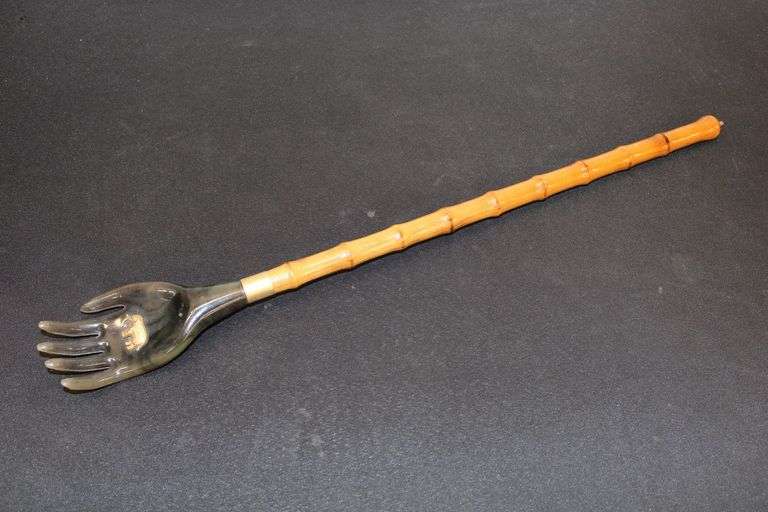 Vintage Back Scratcher