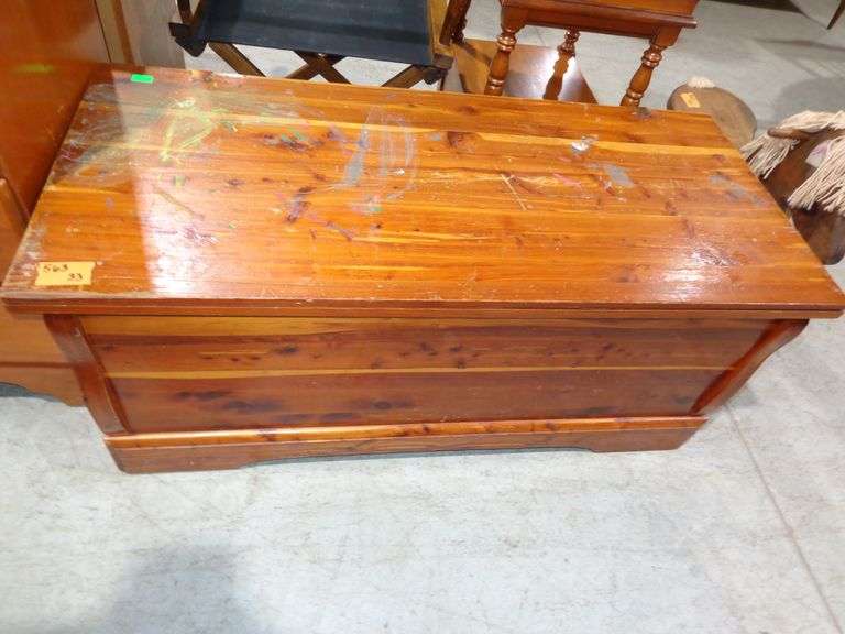 563 - Cedar chest top is 45"x20". The inside is in very good condition; the front and sides are in g