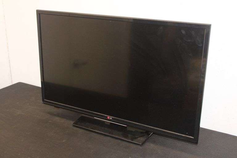 LG 32" Television