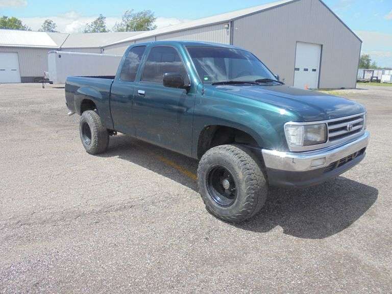 Live Consignment Auction Sunday May 31st at 12:30 PM