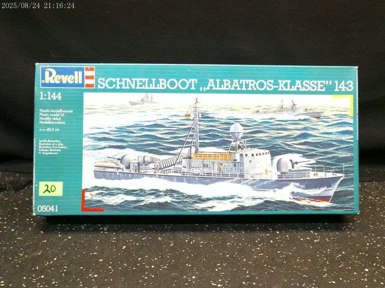 Revell Schnellboot,,Albatross-Klasse 143 model, 1:144 scale
