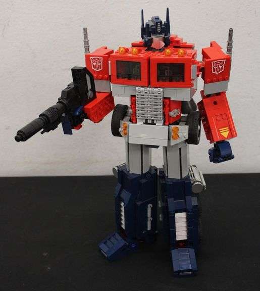 Lego Icons Optimus Prime