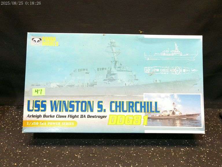 USS, Winston Churchill destroyer model, 1:350 scale