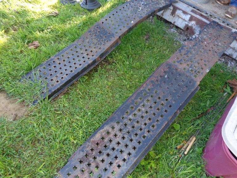Pair of 7' Loading Ramps.