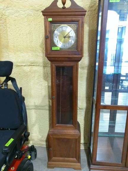 606 - Grandmother clock made from a kit. Missing pendulum, non working