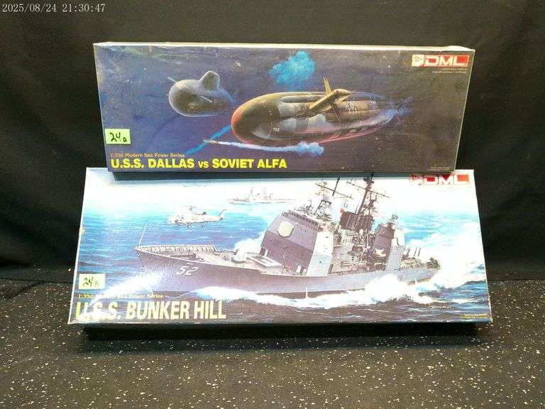 USS Bunkerhill and USS Dallas versus Soviet Alpha models, 1:350 scale