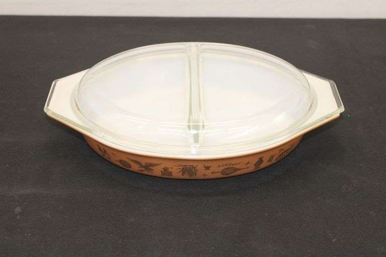 Vintage Pyrex Dish