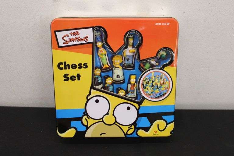 Simpsons Chess Set