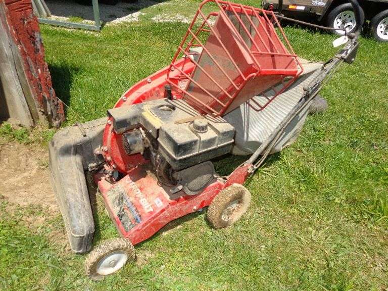 Troy-Bilt Chipper Vac
