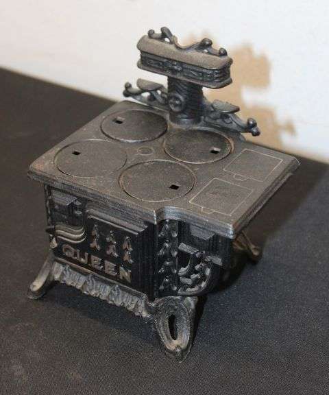 Cast Iron Mini Stove