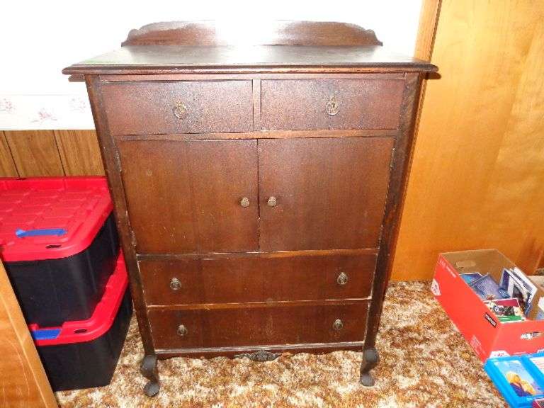 6-drawer chest of drawers (2 drawers hidden)