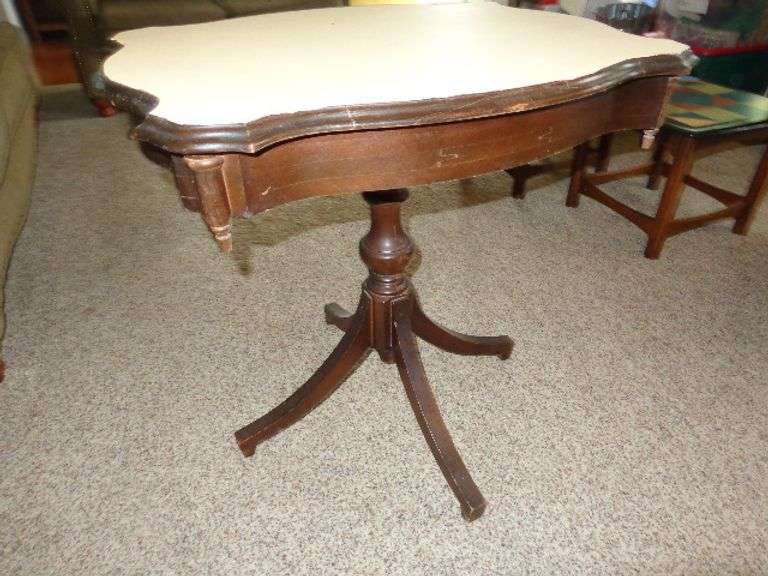 Pedestal lamp table, top is painted yellow