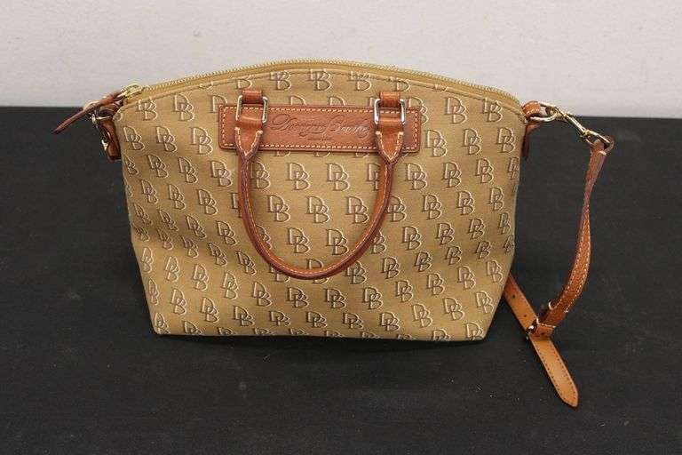 Dooney & Bourke Purse