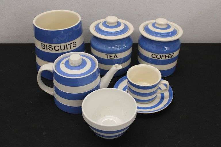T.G. Green Cornishware Tea Set