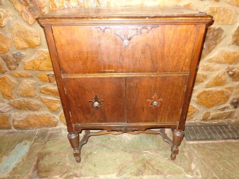 17" by 32", 42" tall Wooden record cabinet