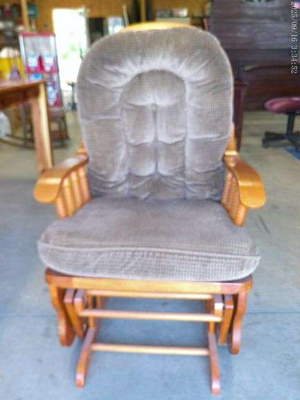 Glider/rocker, very clean upholstery, light green